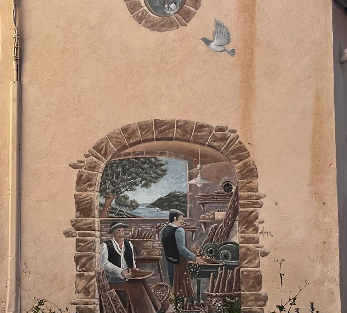 Jolie Maison De Village Bormes-les-Mimosas 0*,  France